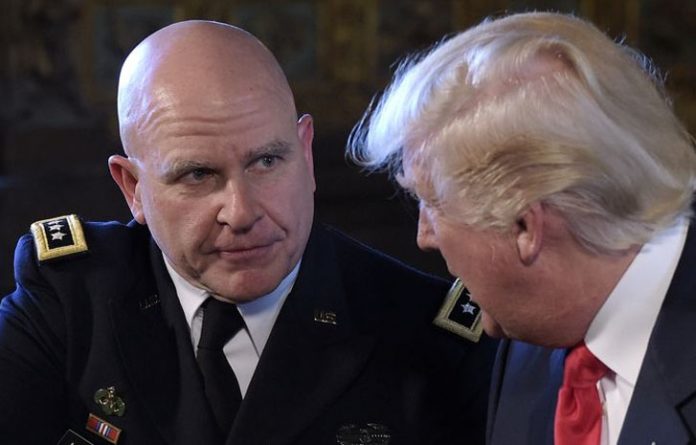 McMaster-and-trump-696×445