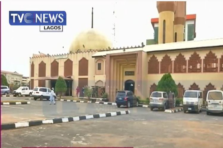 Lagos_Mosques_750x499