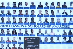 Scholarship_750x499