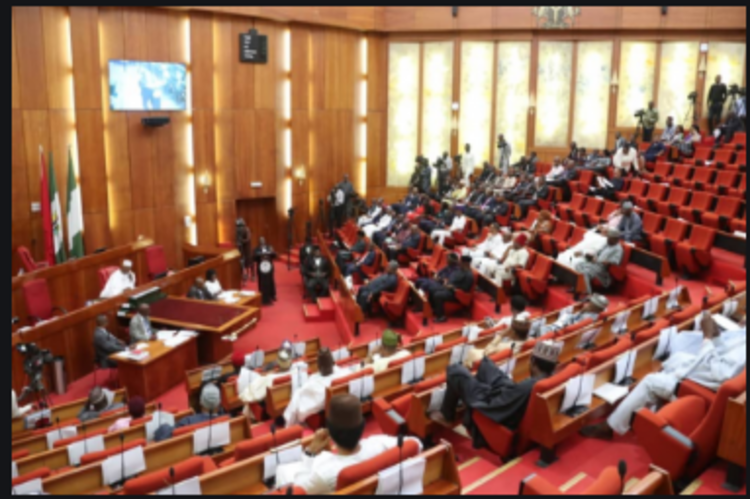 Senate_Lawmakers_750x499