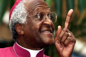 Desmond Tutu Dies