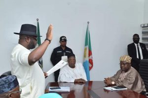 Adamu swears-in Leo Ntukekpo as Akwa Ibom APC chairman