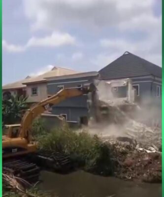 WhatsApp Image 2025-10-16 at 14.52.22_44a51f27