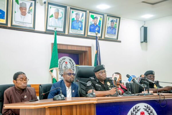 WhatsApp Image 2025-12-04 at 08.31.17_f957ad3c